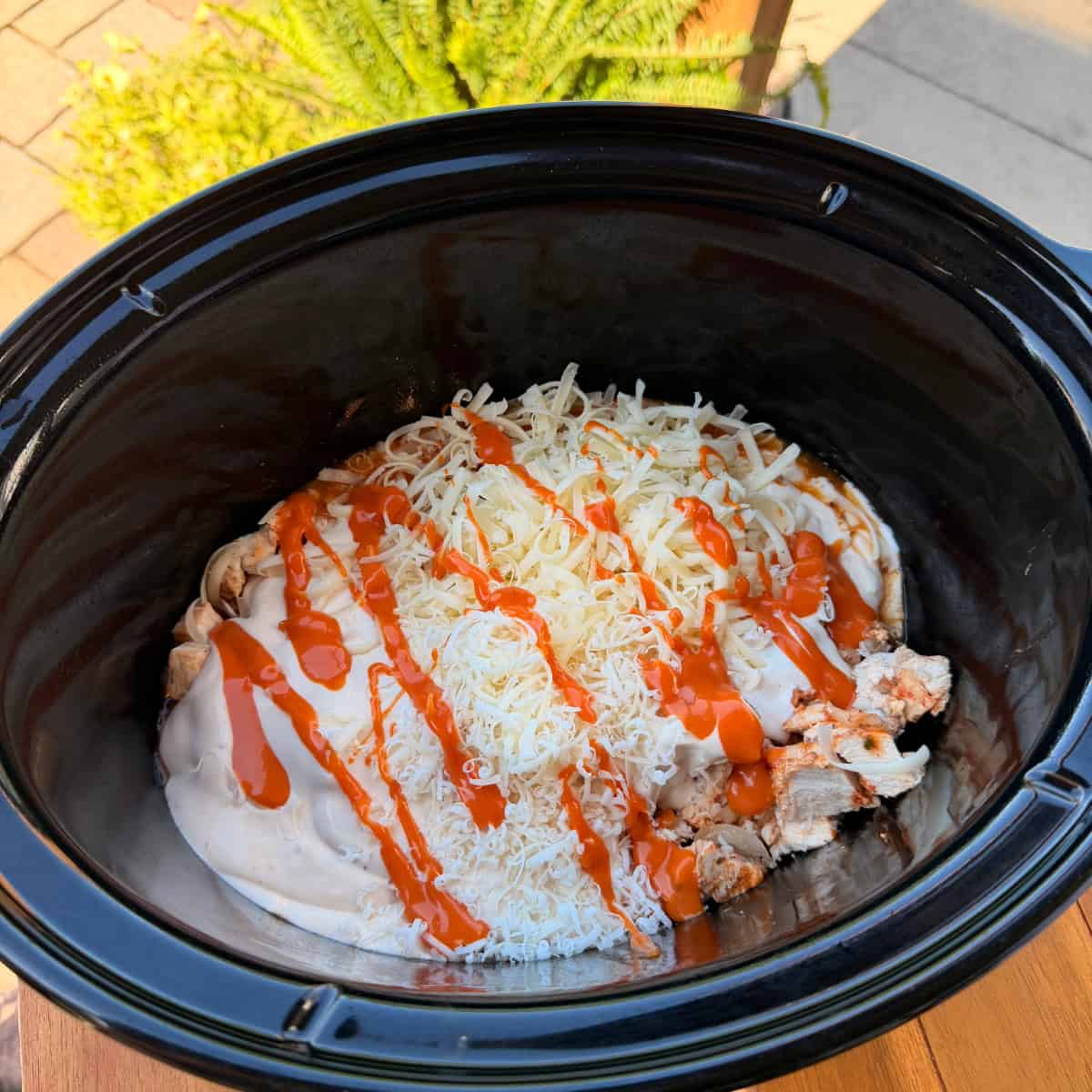 Cooking Crockpot Buffalo Chicken pasta