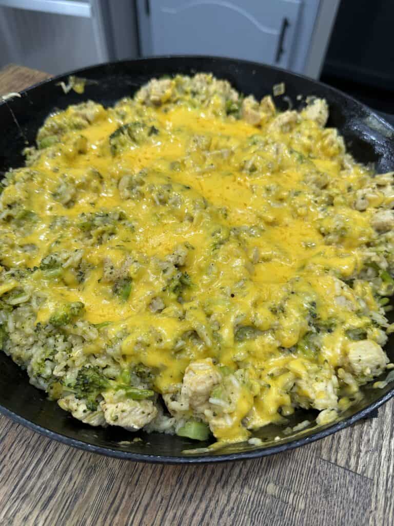 Cheesy Broccoli Chicken and Rice Skillet Dinner