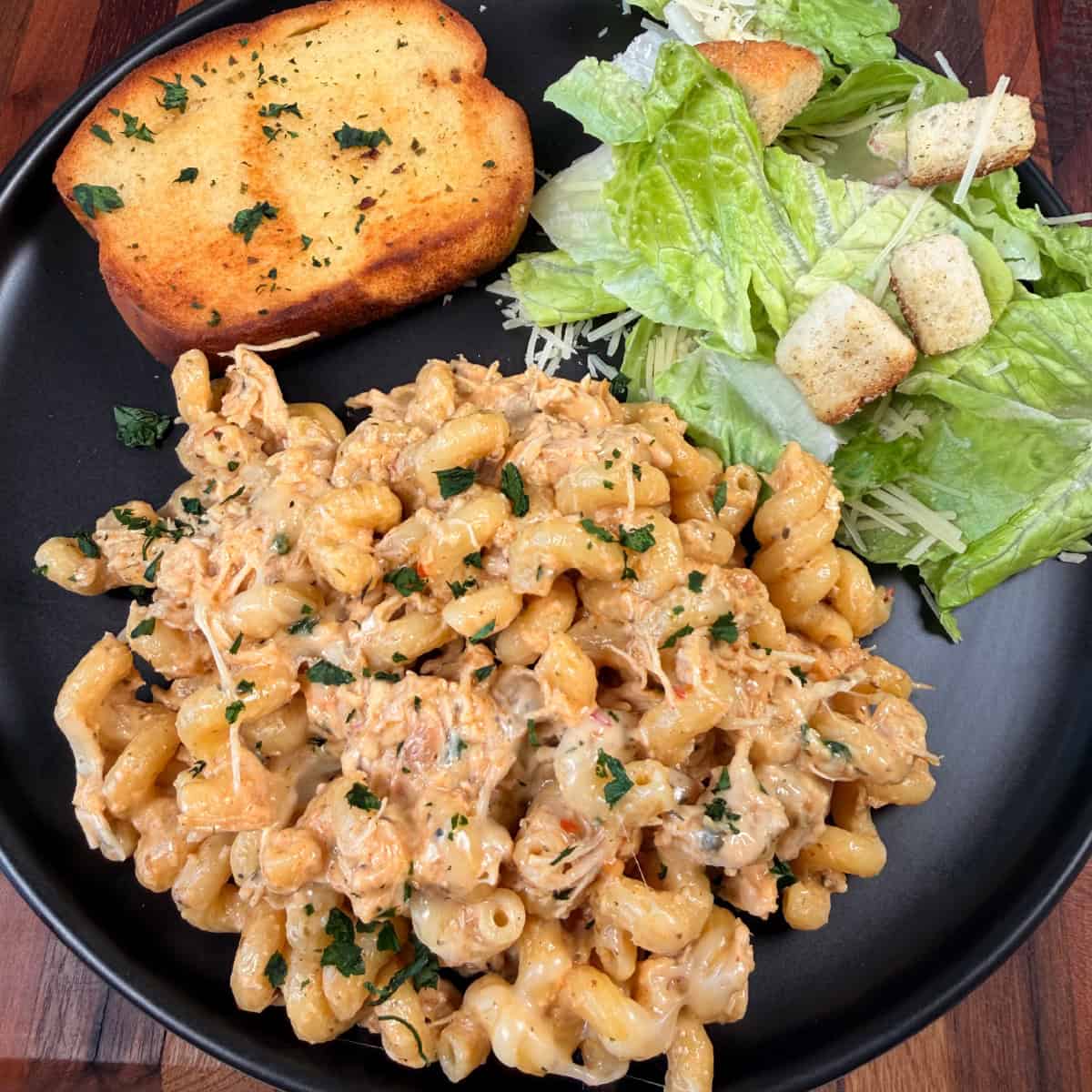 Plated Garlic Parmesan Chicken Pasta
