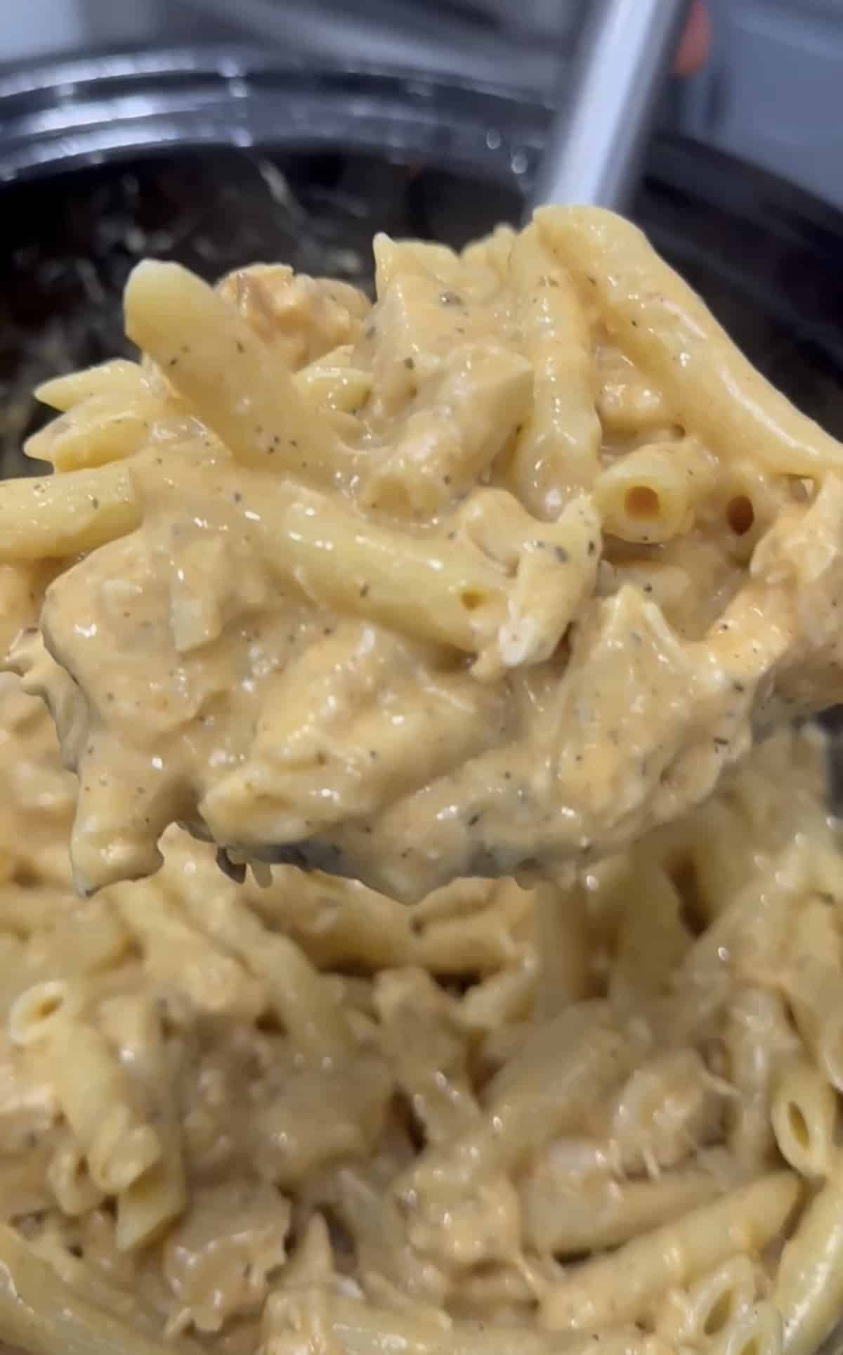 crockpot Buffalo chicken pasta
