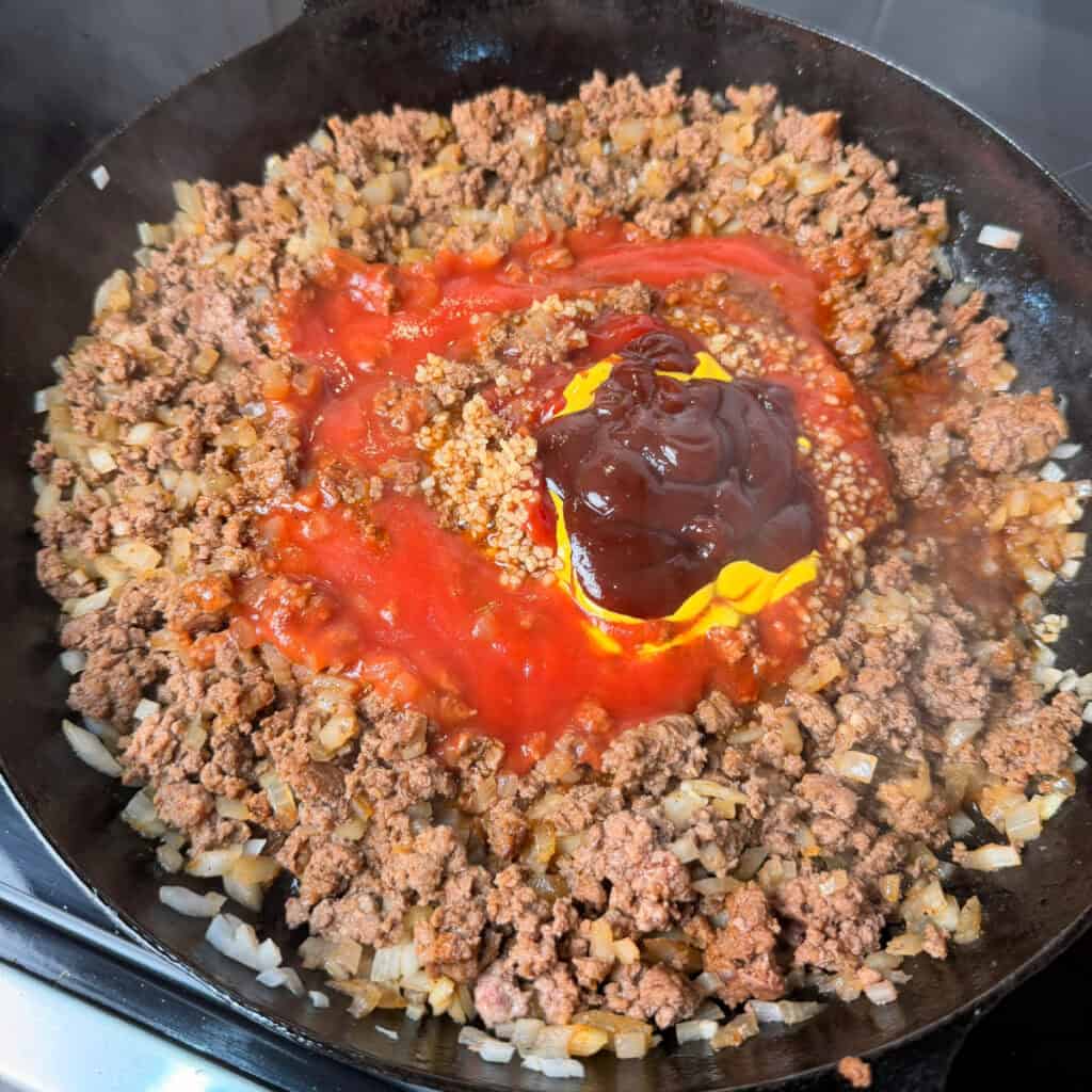 Ground beef with sauces to make sloppy Joe mixture