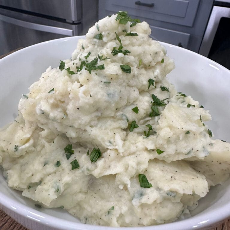 Easy Homemade Mashed Potatoes