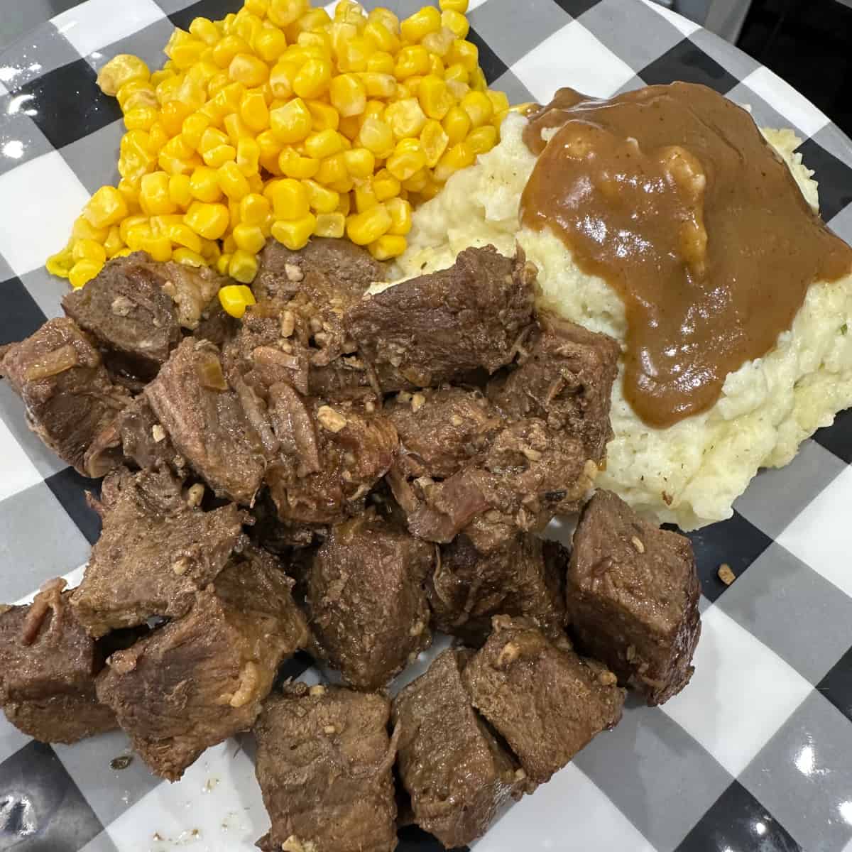 Crockpot Beef Tips Recipe and VIDEO