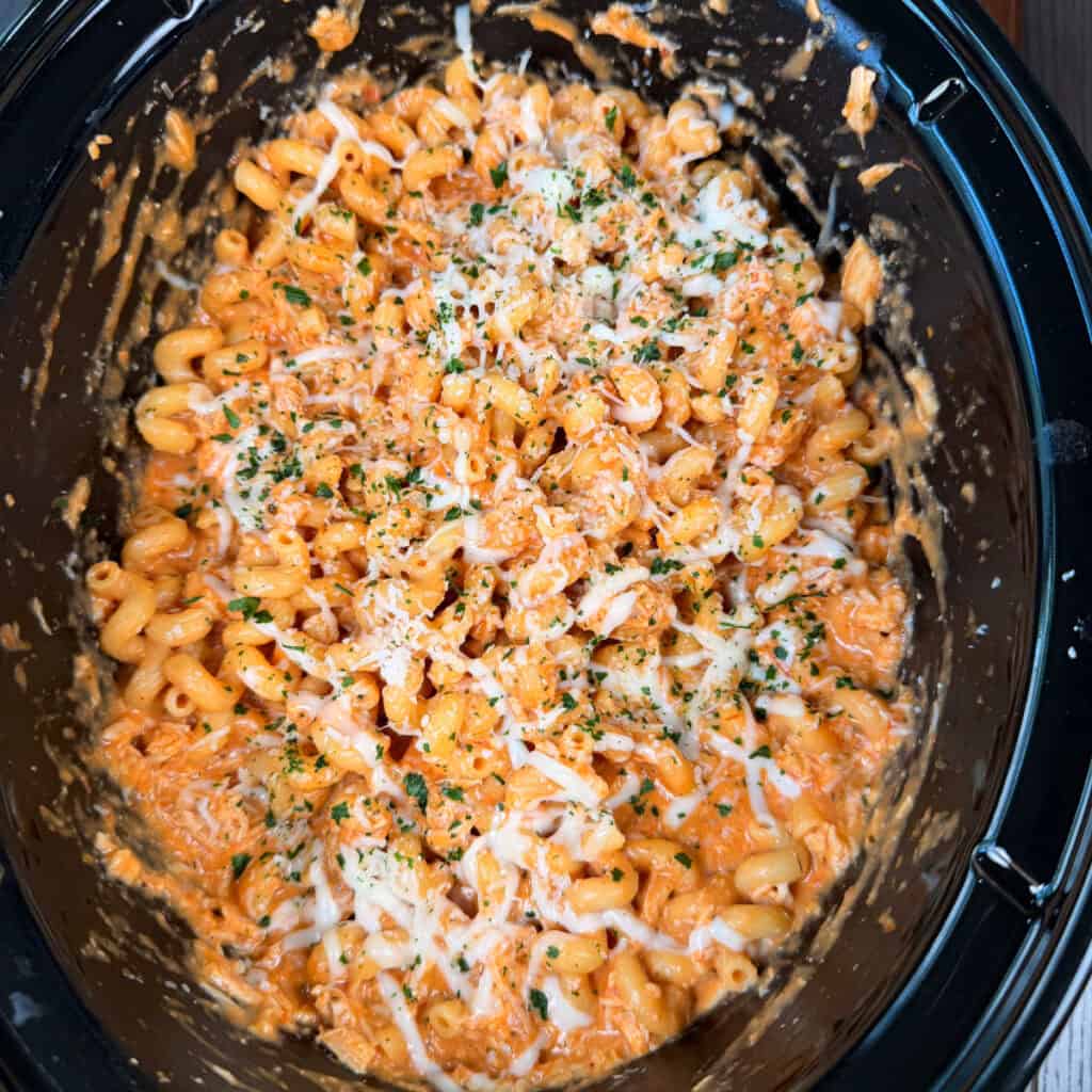 Crockpot Creamy Chicken Pasta