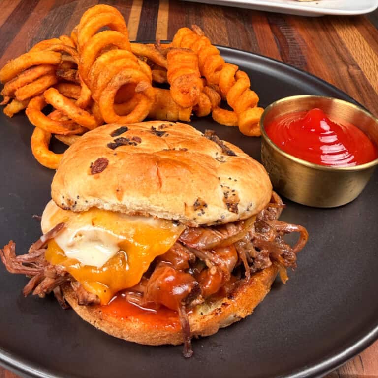 Crockpot Shredded Beef Sandwiches