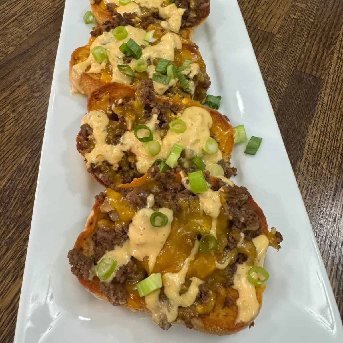 Cheeseburger Garlic Bread