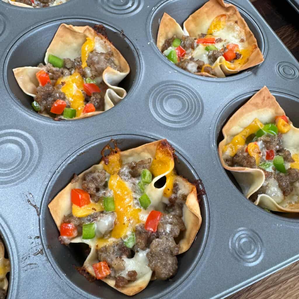 Cheesy Sausage Wonton Cups