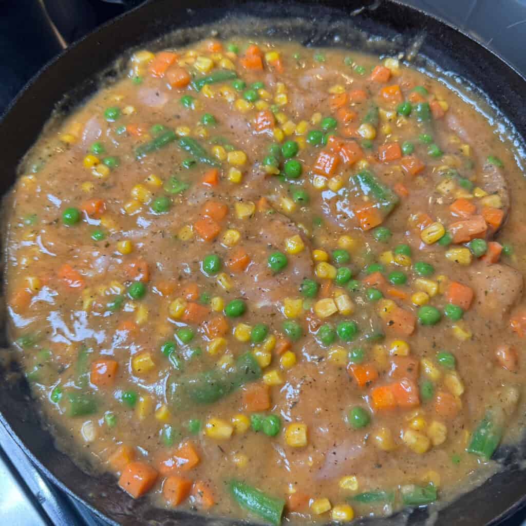 Creamy Pot Pie Chicken and Noodles