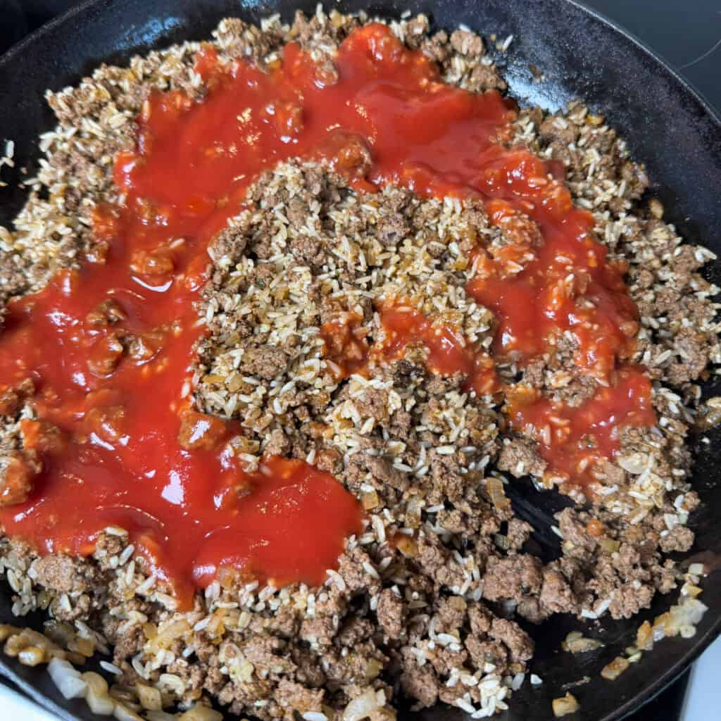 Cheesy Beef and Rice Skillet