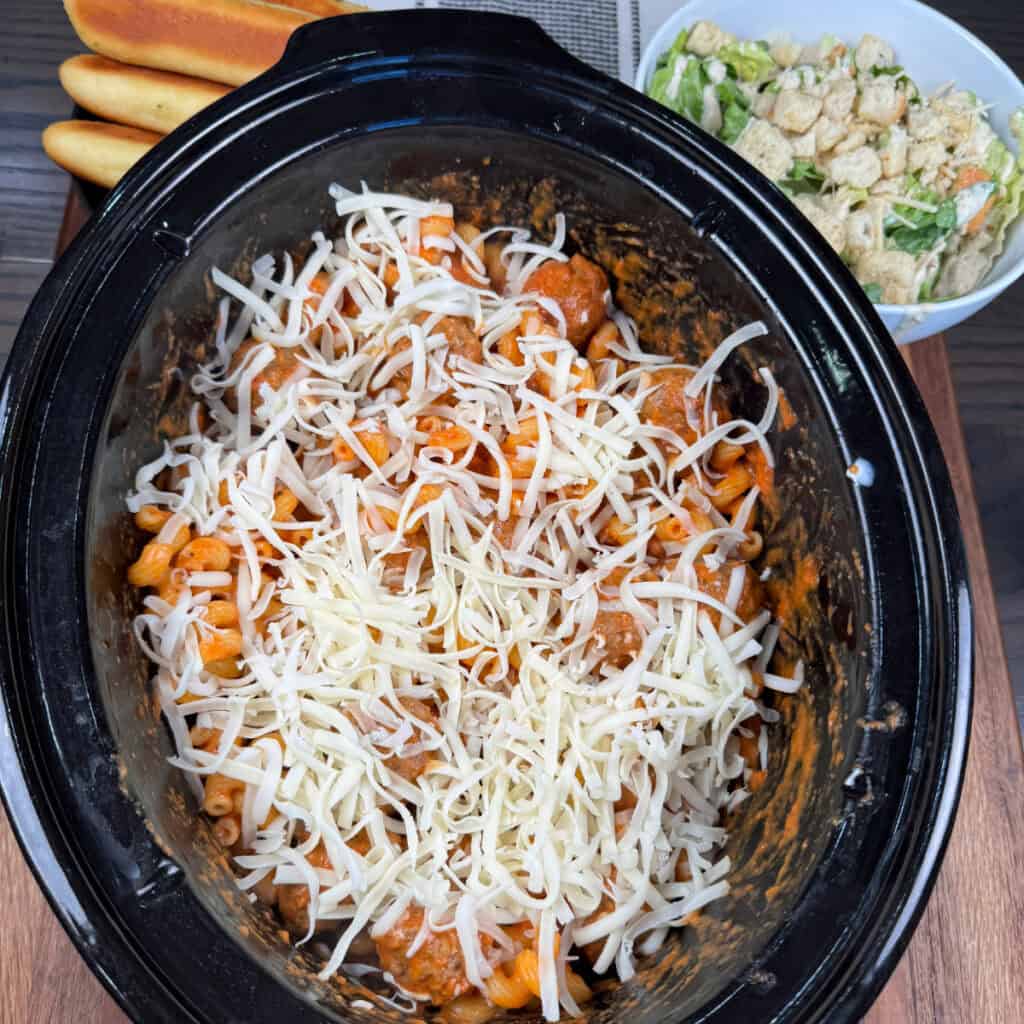 Crockpot Meatball Pasta