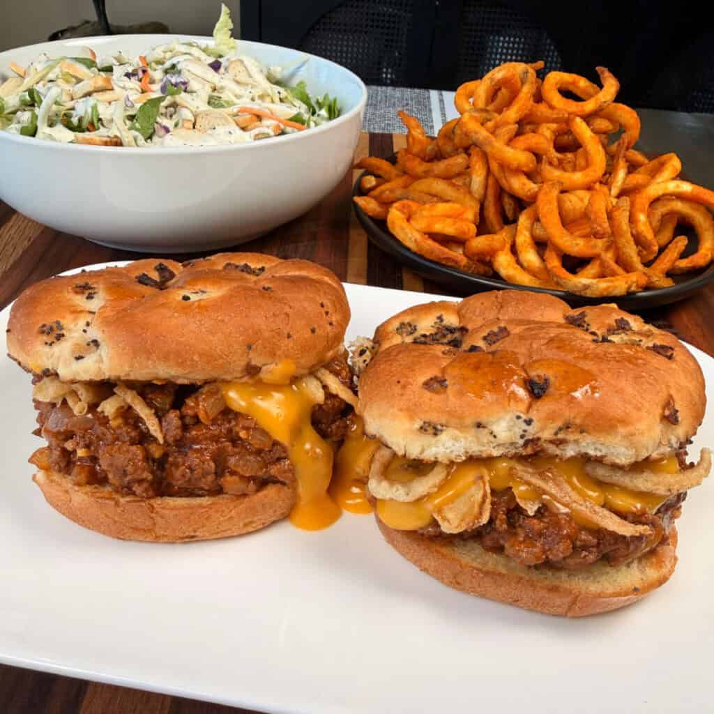 Beef and Cheddar Sloppy Joes