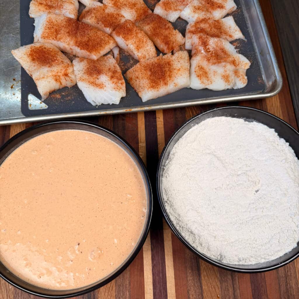 Seasoned fish with wet and dry mixture