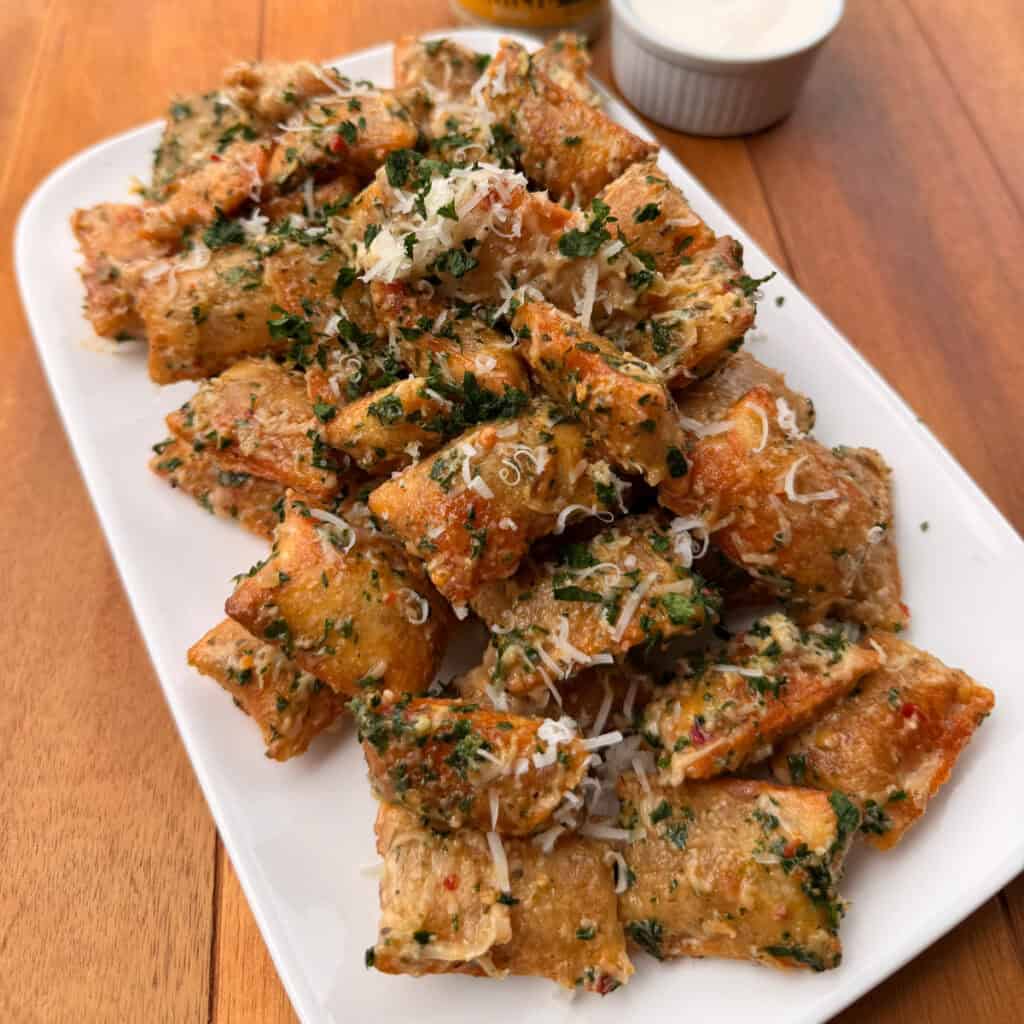 Parmesan Garlic Pizza Rolls