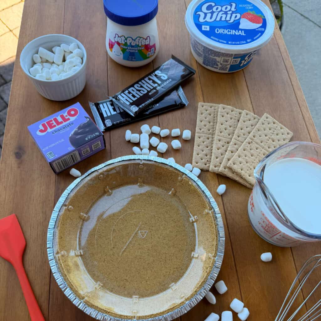 Ingredients for S'mores Pudding Pie