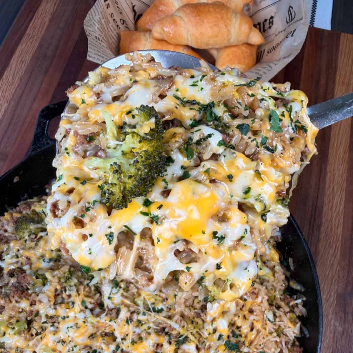Cheesy Ground Beef Broccoli Rice Skillet